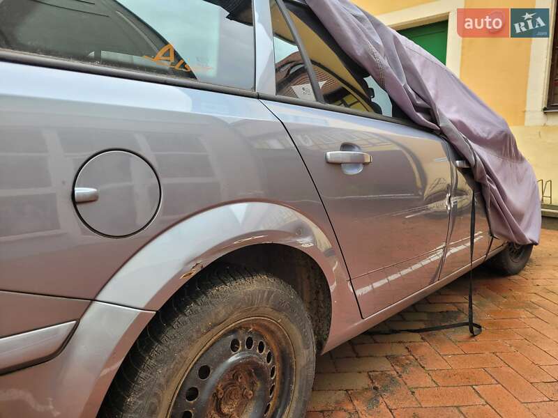 Універсал Opel Astra 2012 в Харкові