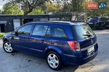 Универсал Opel Astra 2005 в  фото 7 Универсал Opel Astra 2005 в