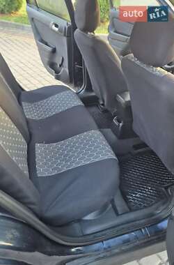 Универсал Opel Astra 2002 в  фото 57 Универсал Opel Astra 2002 в