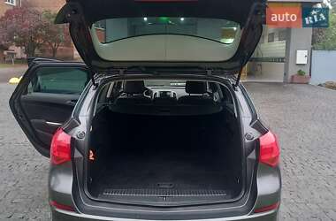 Универсал Opel Astra 2011 в 