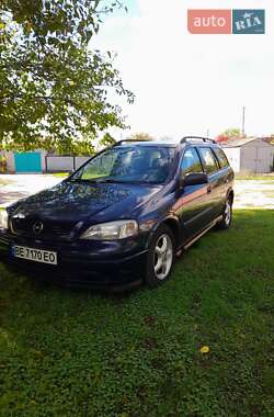 Универсал Opel Astra 2000 в 