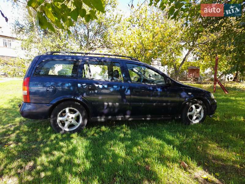 Универсал Opel Astra 2000 в Вознесенске
