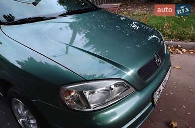 Седан Opel Astra 2008 в 