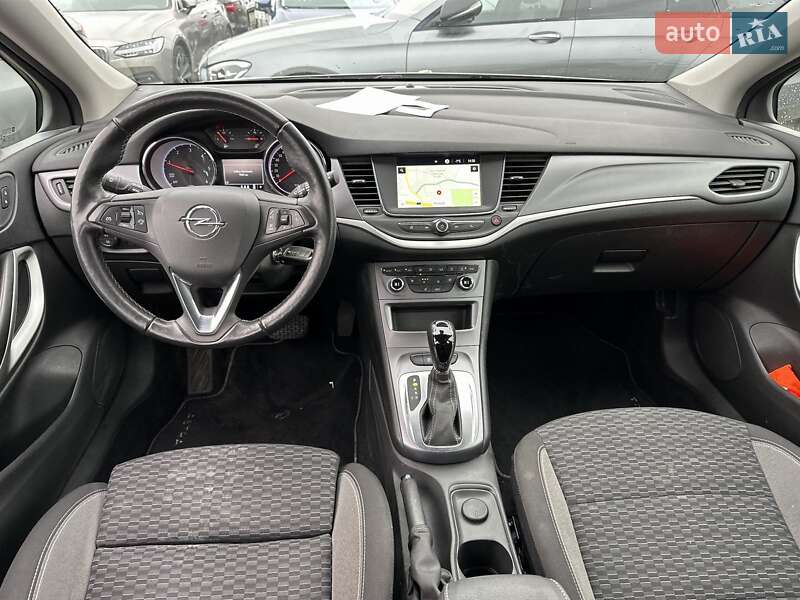 Универсал Opel Astra 2019 в Кропивницком