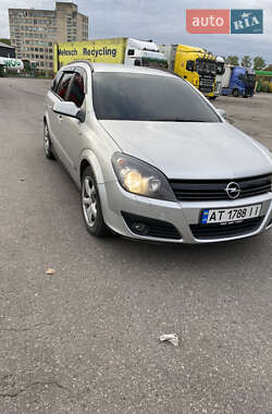 Универсал Opel Astra 2005 в Ивано-Франковске