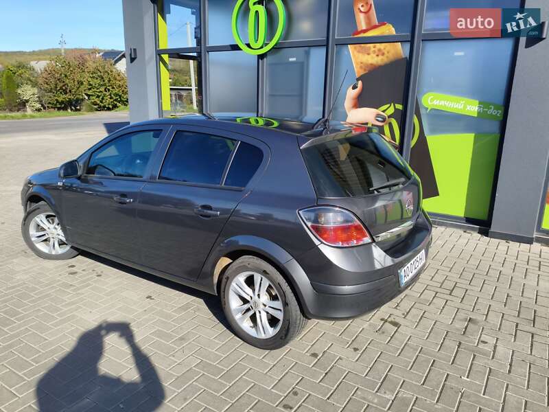 Хэтчбек Opel Astra 2010 в Ужгороде фото 21 Хэтчбек Opel Astra 2010 в Ужгороде