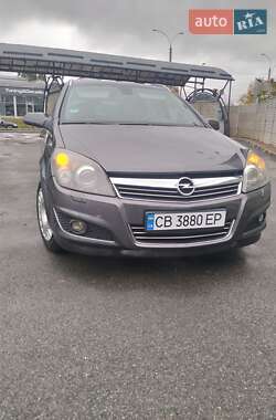 Универсал Opel Astra 2009 в Чернигове