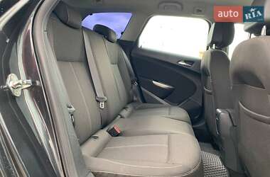 Универсал Opel Astra 2012 в 