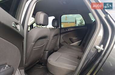 Универсал Opel Astra 2012 в 