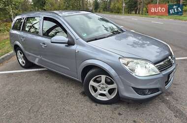 Универсал Opel Astra 2008 в 