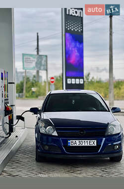 Хэтчбек Opel Astra 2005 в Кропивницком