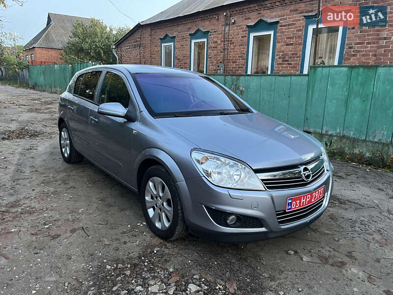 Opel Astra 2009