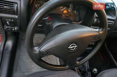Седан Opel Astra 2003 в 