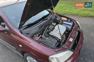 Седан Opel Astra 2003 в 