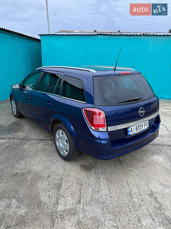 Универсал Opel Astra 2006 в Белой Церкви