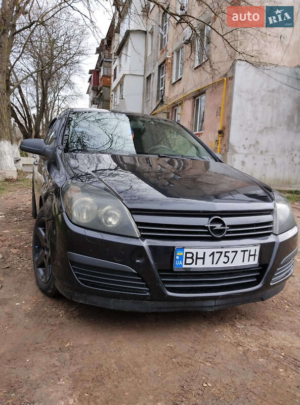 Хетчбек Opel Astra 2005 в Болграді