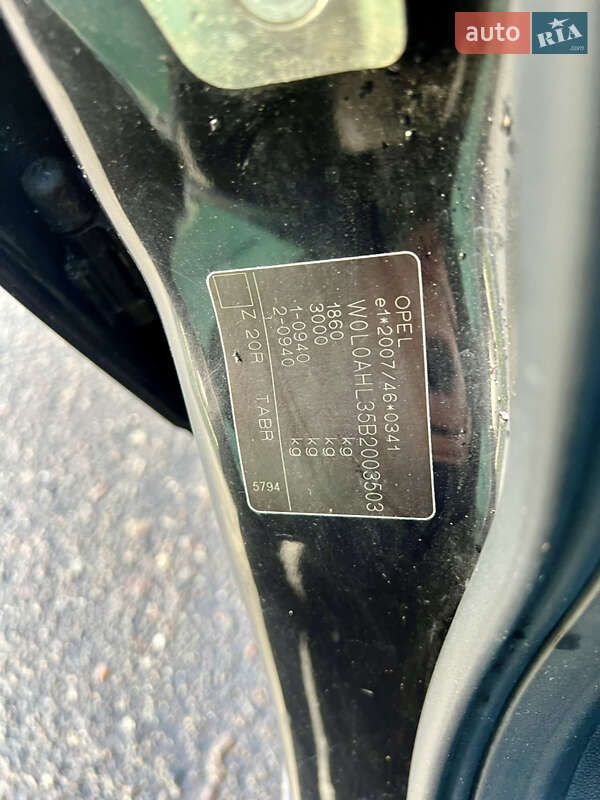 Универсал Opel Astra 2010 в Дубно