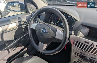 Универсал Opel Astra 2008 в 