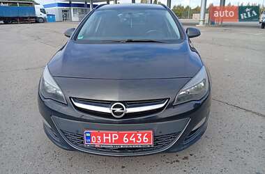 Универсал Opel Astra 2013 в 