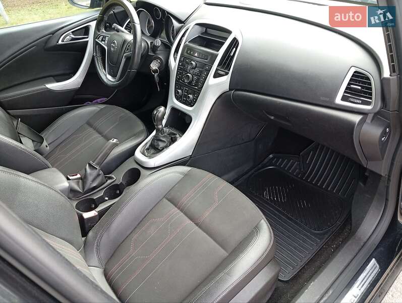 Універсал Opel Astra 2013 в Ковелі фото 26 Універсал Opel Astra 2013 в Ковелі