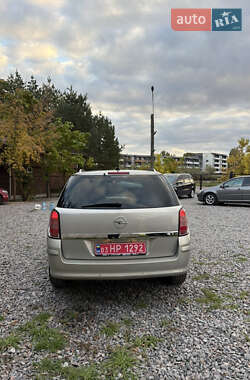 Универсал Opel Astra 2009 в 