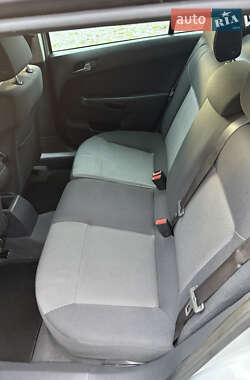 Универсал Opel Astra 2009 в 