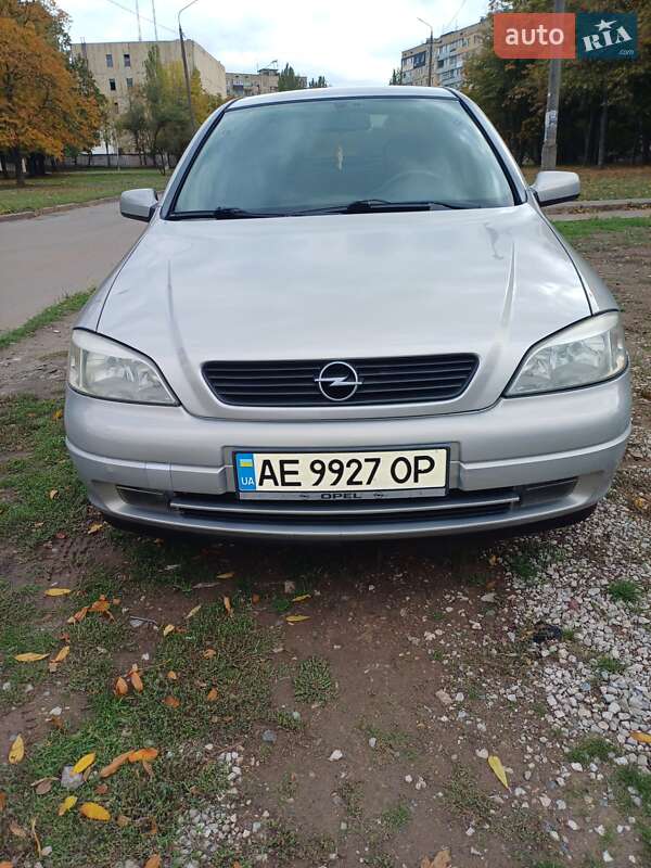 Седан Opel Astra 2006 в Кривому Розі фото 2 Седан Opel Astra 2006 в Кривому Розі