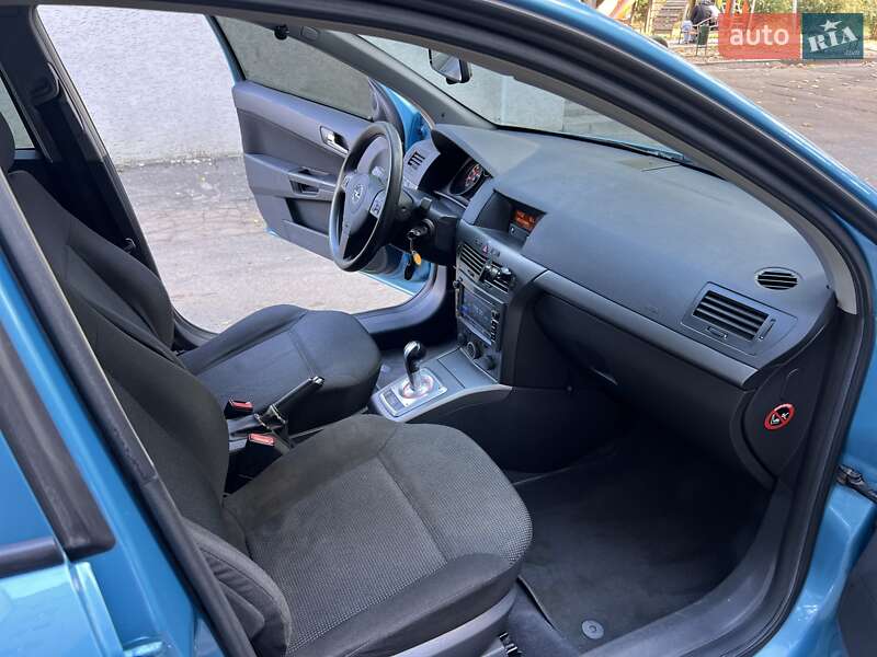 Хетчбек Opel Astra 2005 в Одесі фото 10 Хетчбек Opel Astra 2005 в Одесі