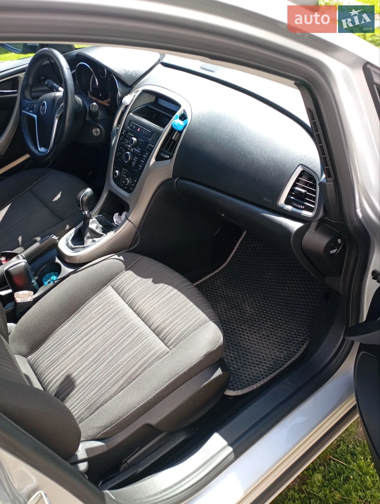 2011 Opel Astra - мініатюра 15