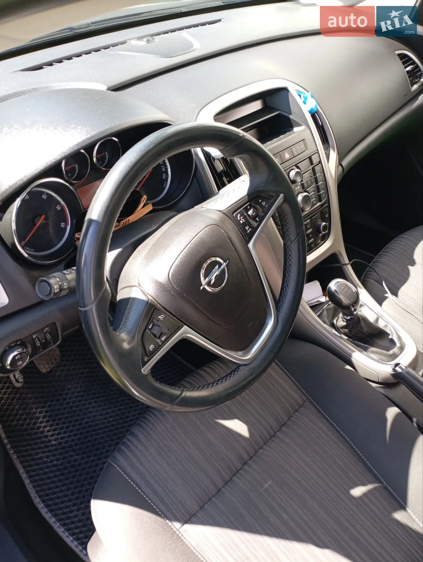 2011 Opel Astra - мініатюра 19