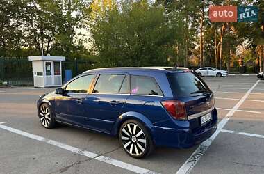 Універсал Opel Astra 2004 в Харкові