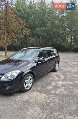 Універсал Opel Astra 2008 в Черкасах