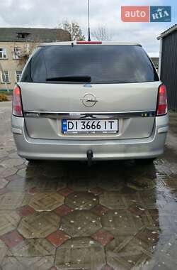 Универсал Opel Astra 2009 в 