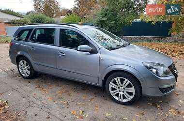 Универсал Opel Astra 2006 в  фото 13 Универсал Opel Astra 2006 в