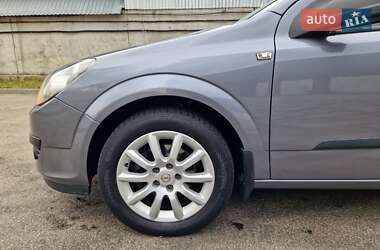Універсал Opel Astra 2006 в  фото 18 Універсал Opel Astra 2006 в