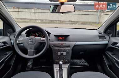 Універсал Opel Astra 2006 в  фото 34 Універсал Opel Astra 2006 в