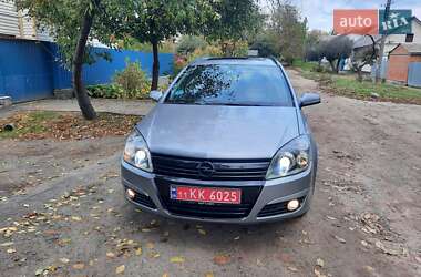 Универсал Opel Astra 2006 в  фото 109 Универсал Opel Astra 2006 в