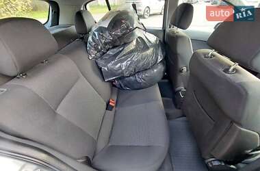 Хэтчбек Opel Astra 2006 в 