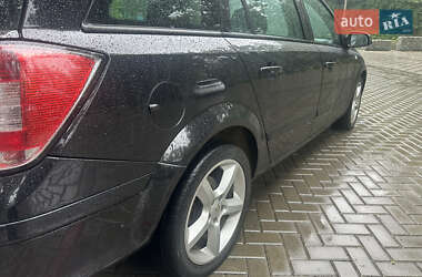 Универсал Opel Astra 2008 в 