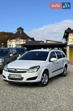 Универсал Opel Astra 2010 в Бережанах