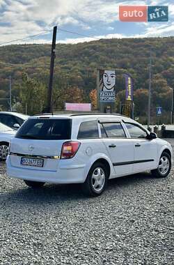 Универсал Opel Astra 2010 в 