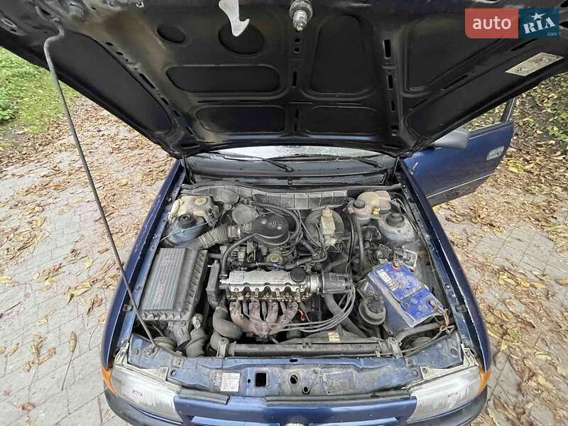 Хэтчбек Opel Astra 1993 в Львове