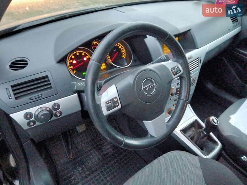 Універсал Opel Astra 2009 в Смілі фото 6 Універсал Opel Astra 2009 в Смілі