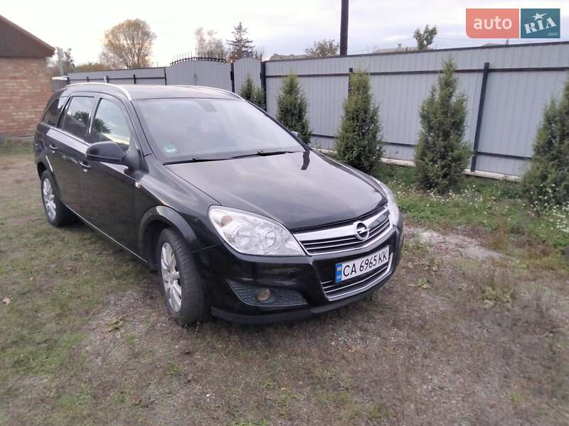 Універсал Opel Astra 2009 в Смілі фото 2 Універсал Opel Astra 2009 в Смілі