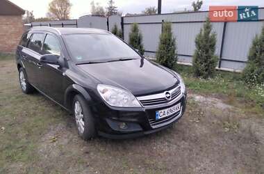 Универсал Opel Astra 2009 в 