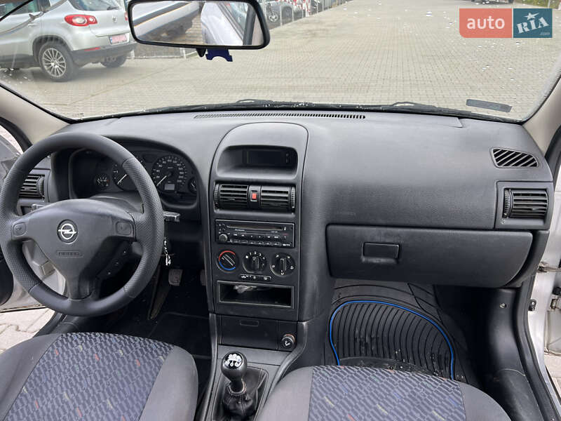 Универсал Opel Astra 2001 в Луцке