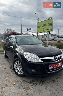 Універсал Opel Astra 2007 в Чернігові