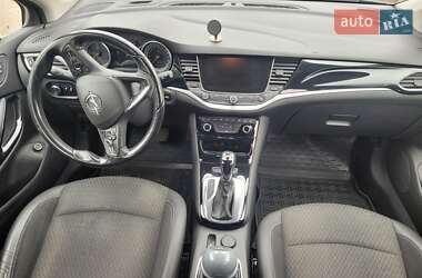 Универсал Opel Astra 2017 в 