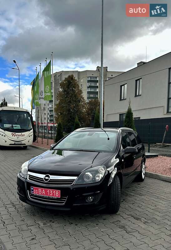 Opel Astra 2008
