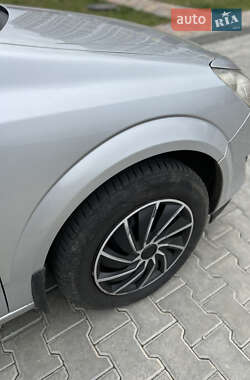 Универсал Opel Astra 2007 в 